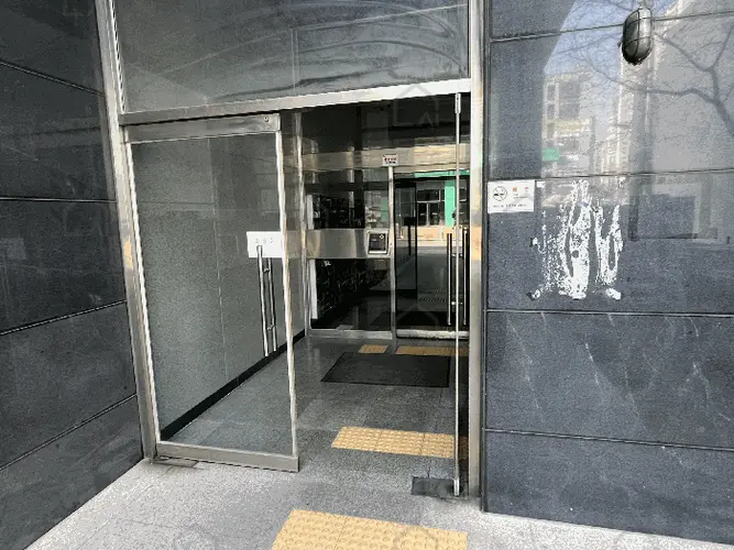 관련사진