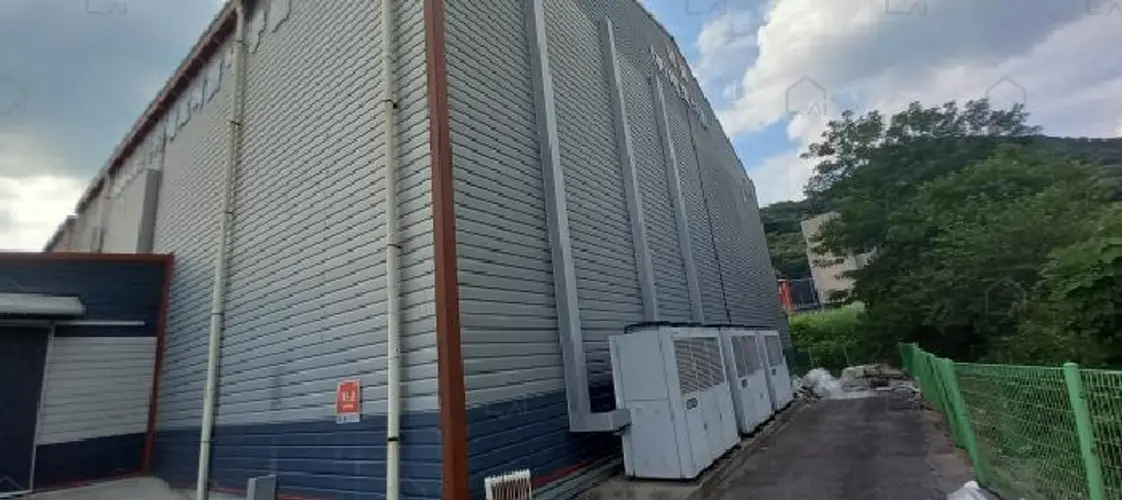 B0002142025013007273610.jpg
