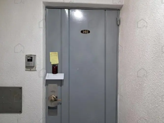 B0002152025013005225013.jpg