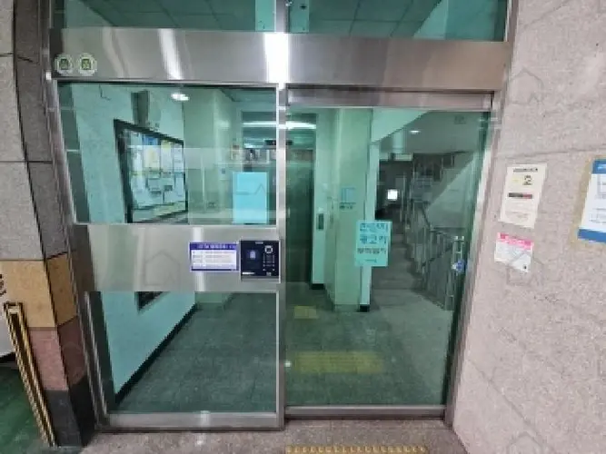관련사진