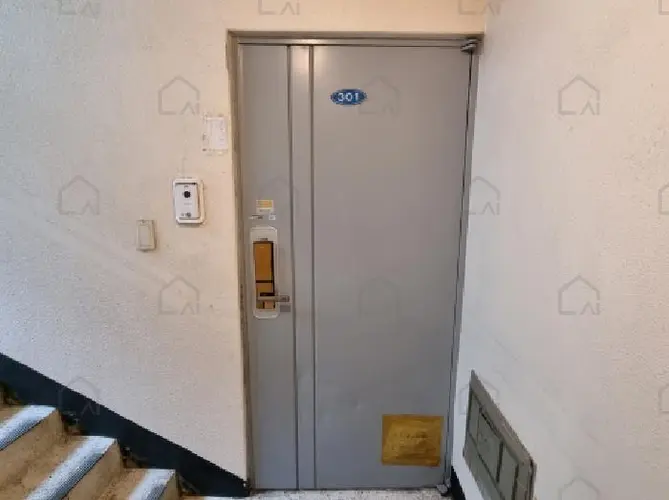 B0002802025013050287710.jpg