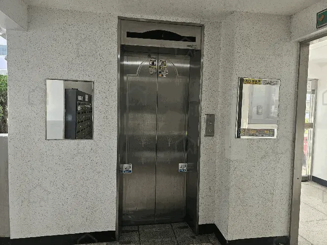 B000284202501300000736.jpg