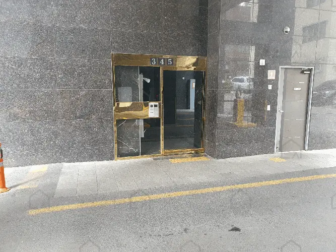 관련사진