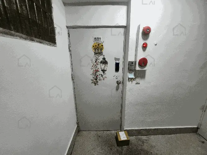 B0004122025013000564310.jpg