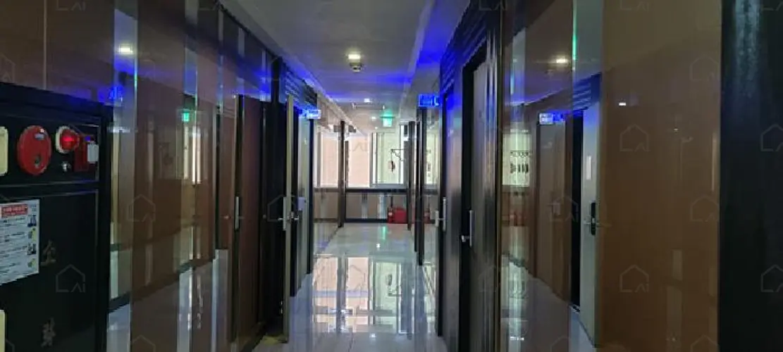 B0004202025013001151525.jpg