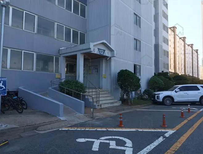 관련사진