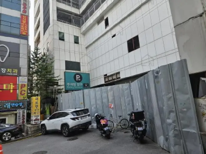 관련사진